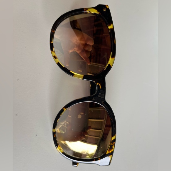 barton perreira baez heroin chic in gold rush sunglasses main image 5